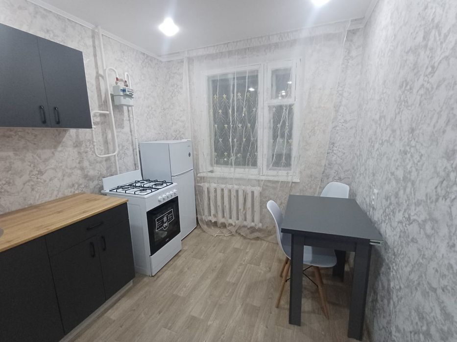 Сдам 2 комн.квартиру в районе 8 школы