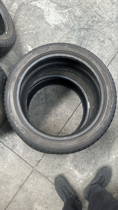 215/45/17 Vredestein M+S 2020