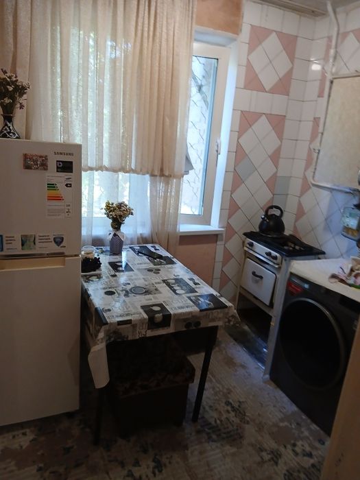 Сдам квартиру в аренду  на длительный срок.
