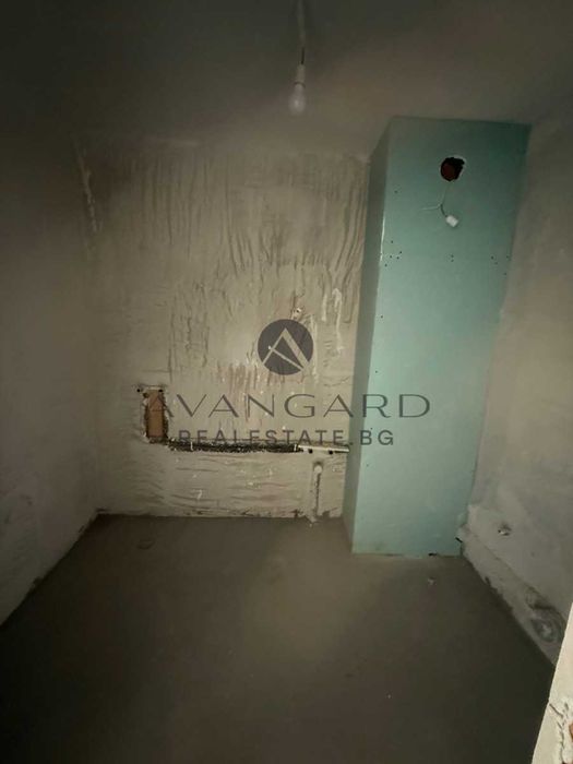 Продава се Двустаен апартамент в Пловдив, Тракия - 72 кв.м за 1289 €/кв.м - Снимка #4