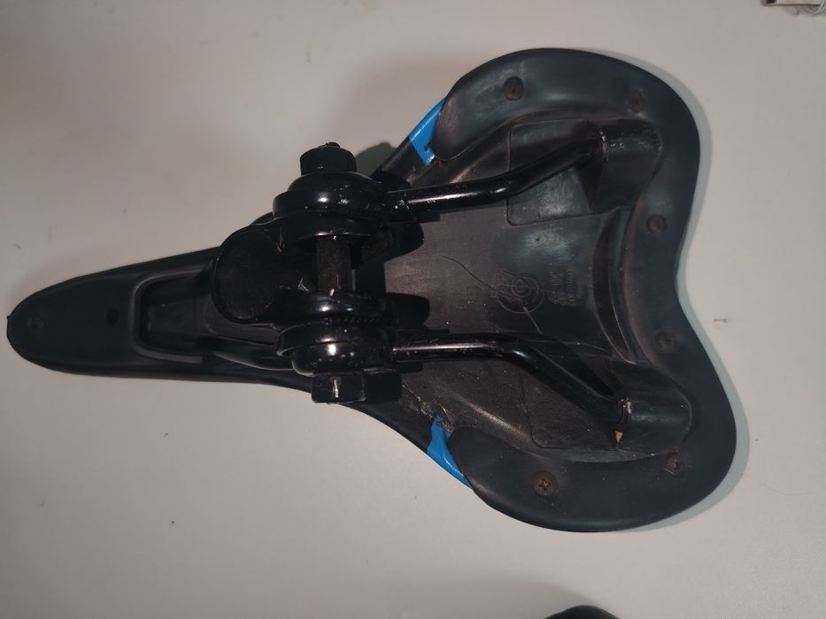 Седла велосипедные