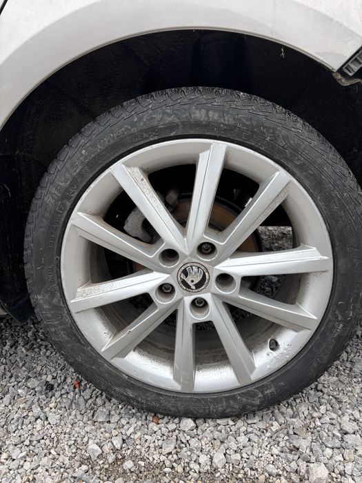 Джанти с гуми зимни 17 Skodа