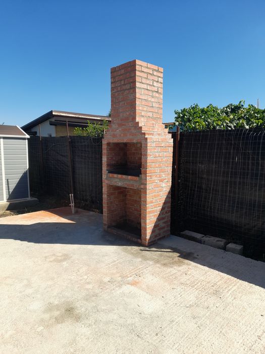 Construiesc gratar de gradina