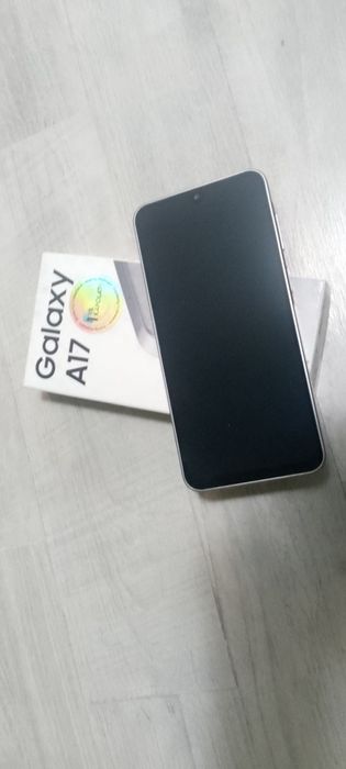 Samsung Galaxy A17