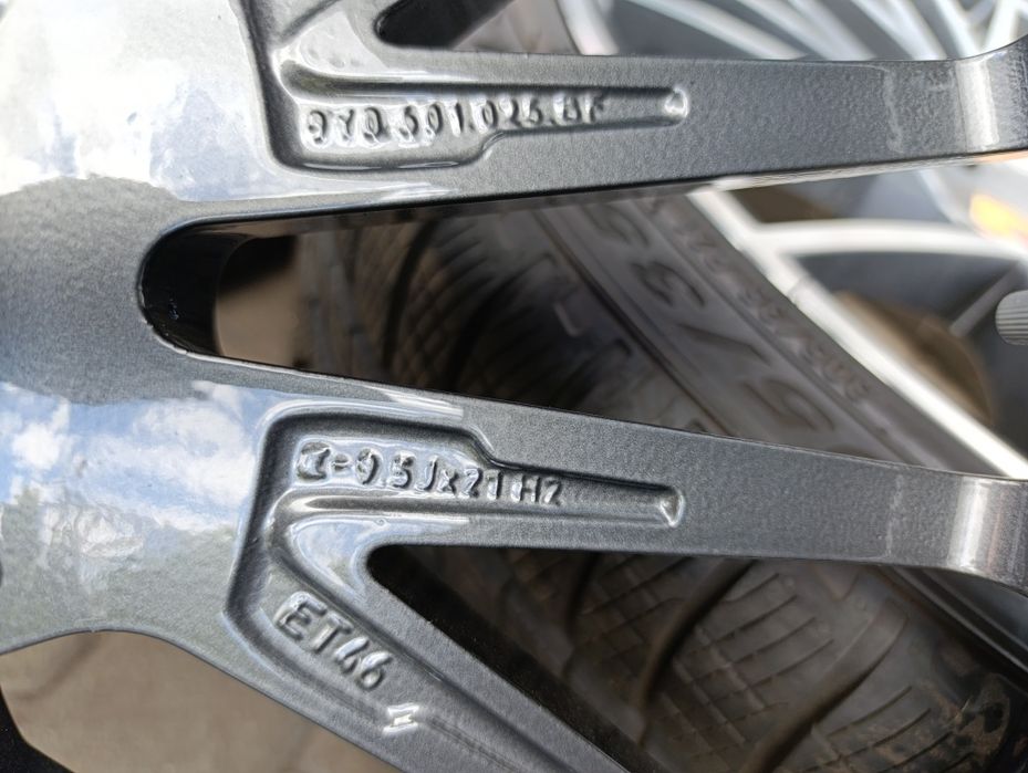 Jante originale Porsche Cayenne Coupe 21'' cu anv de iarnă dot 2023