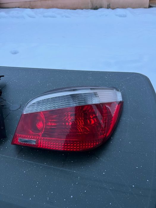 Vând stopuri BMW E60 -stare perfectă-