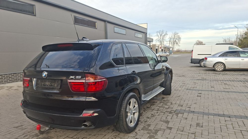 BMW X5// MOTOR 3.0 //M57// 235CP  4x4/ML TOUAREG  AUDI/