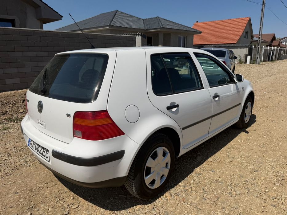 VOLKSWAGEN Golf 2002 — imagine 5