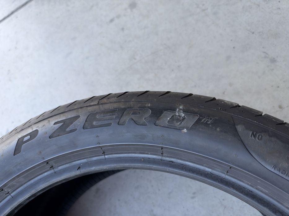 4бр. Летни Спорт-Пакет Гуми С Борд *N0* 285/40ZR/21 и 315/35ZR/21 -PIRELLI- DOT:0423+1923- 6.8мм+6.7мм.