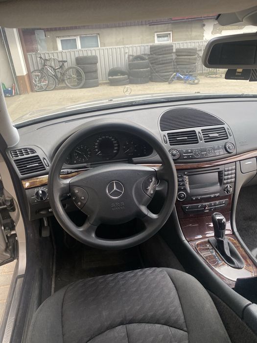 E class w211 2004 2.2 automat