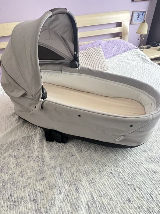 Cybex Cot s Lux - в перфекто състояние 250лв.Коша е ползван 3 месеца.