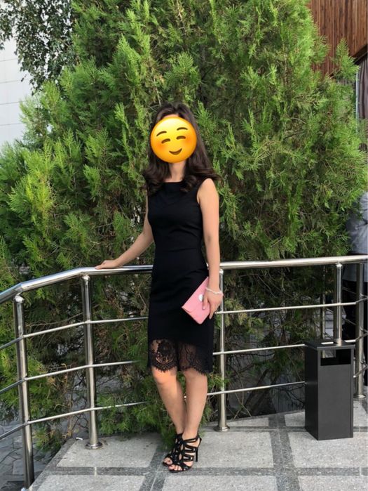 Черное платье-футляр S, Guess