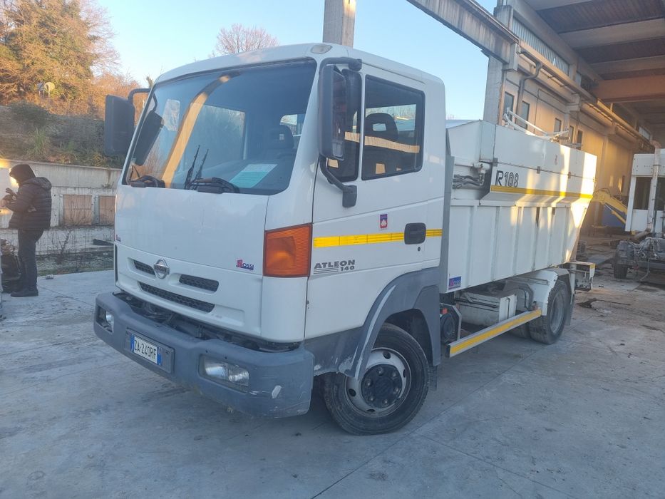 Dezmembrez iveco eurocargo euro 5 în stare foarte bună