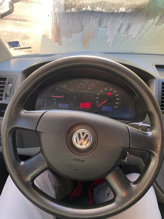 VW T5  2.5TDI  2010 перфектно състояние