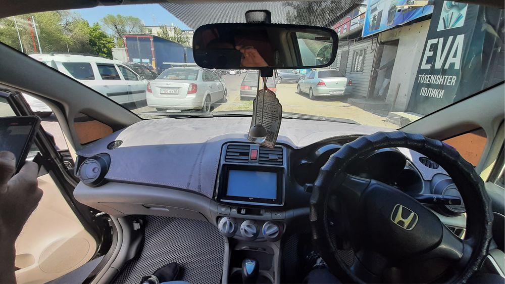 Накидка на панель ## Накидка на тарпеду