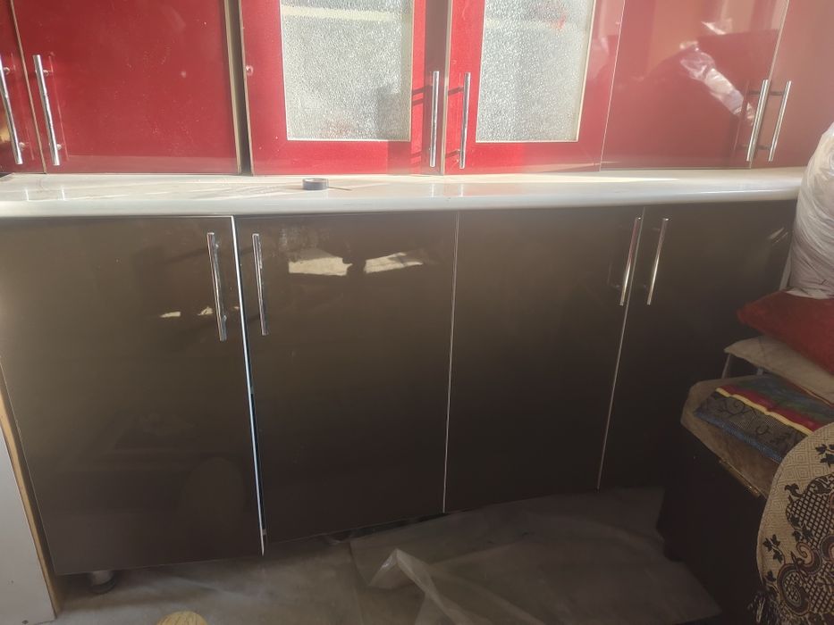 Продается кухонный гарнитур