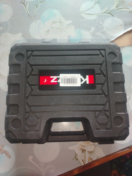 Sotiladi yangi 320000 jicha o'tib beramiz