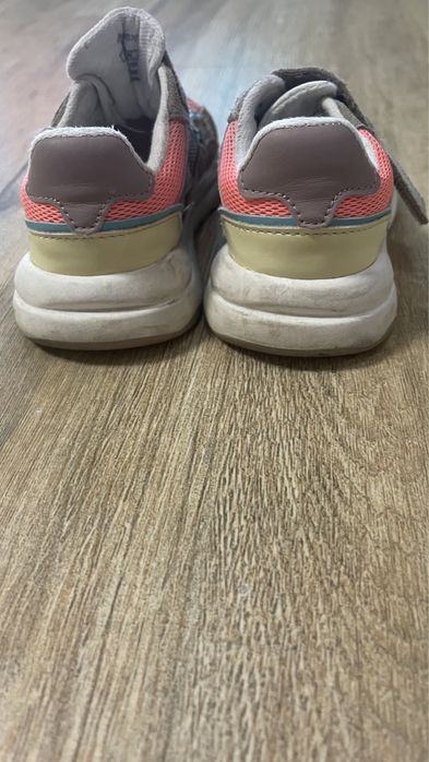 Adidasi Zara, marime 26