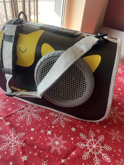 Продавам нова мека преносима чанта за котка или малко куче