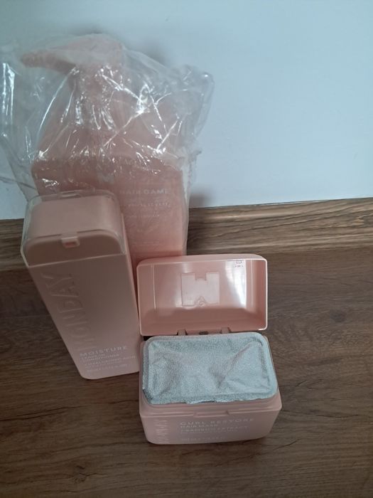 Set  pentru par Monday