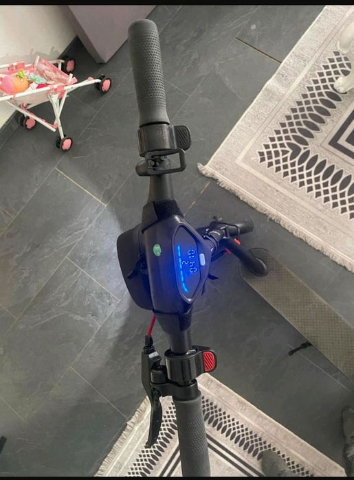 Trotineta electrica adulți Zamelux e9 (2025)