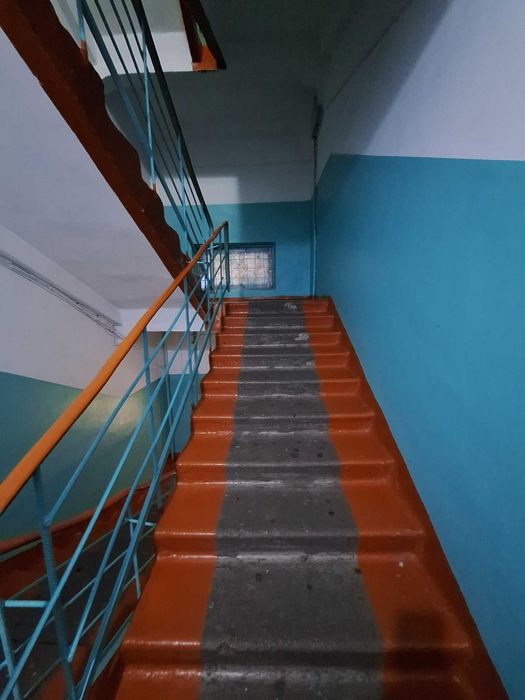 Продам 2-комн квартиру,  р-н Сокол