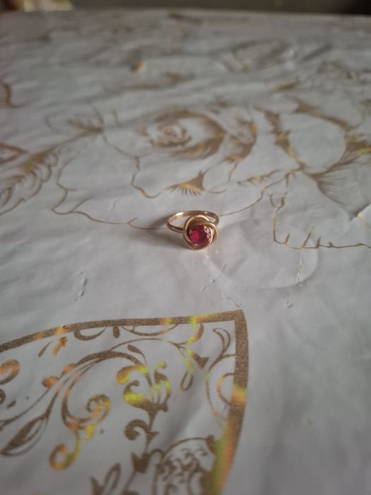 Алтын сақыйна сатылады