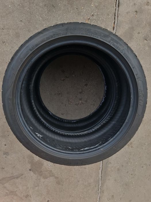 Летни гуми 2 броя RIKEN UHP 225 40 R18 дот 0422