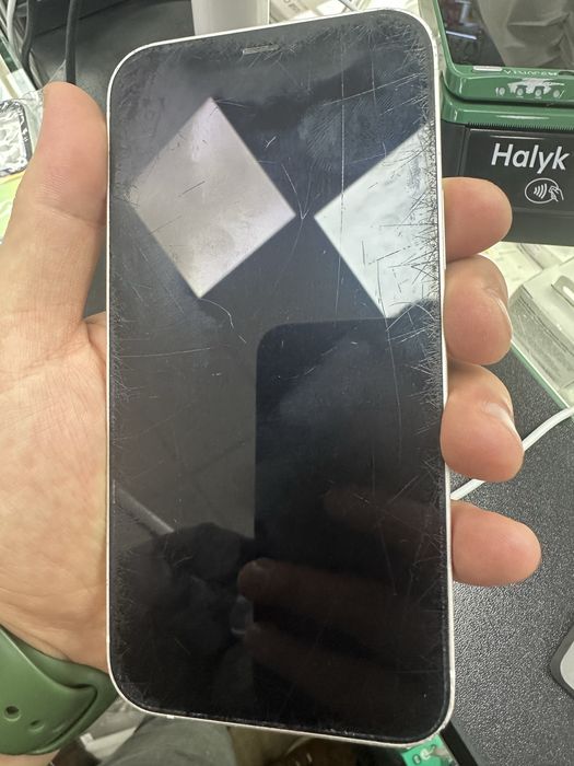 Iphone 12 срочная продажа