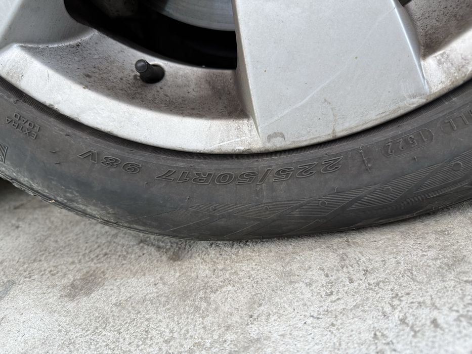 Джанти BMW E60 E61 със зимни гуми  17 цола style 138 ET43