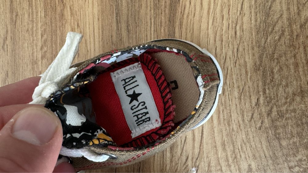 Нови детски кецове Converse номер 20