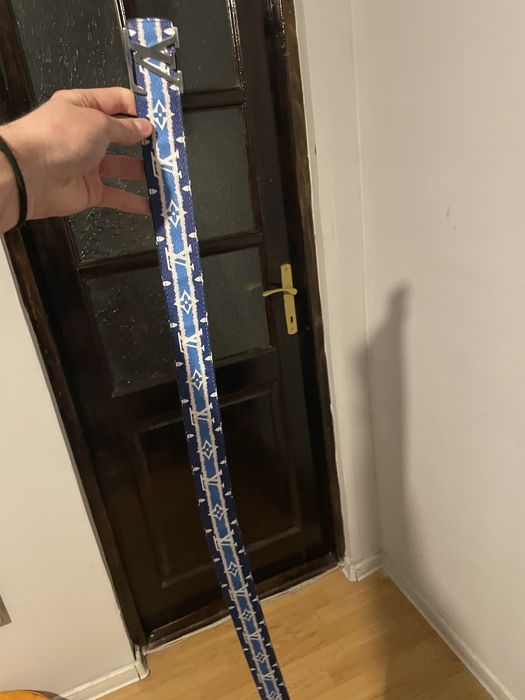 curea louis vuitton in stare perfecta