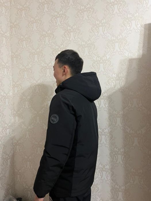 Продам Куртку зимний