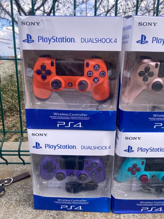 Джойстици за PS4