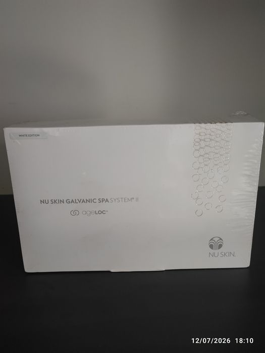 Aparat facial Nu Skin Galvanic Spa System II ageLOC