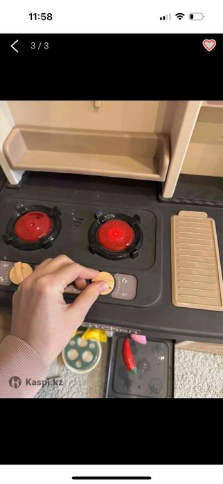 Кухня детская бежевая