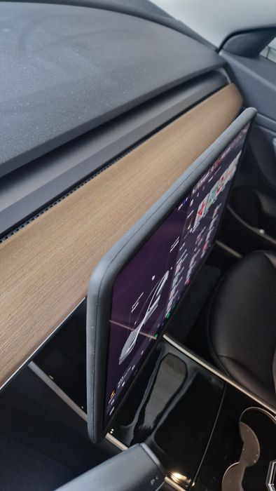 Protectie din silicon pentru Display Tesla Model 3 Y