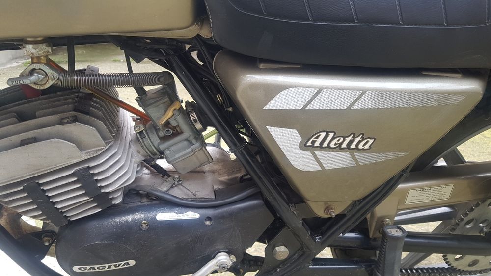 Cagiva moto morini 125cc Мотора е уникален неразличим от нов