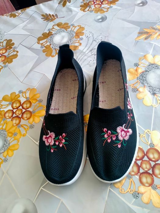 Летняя женская обувь