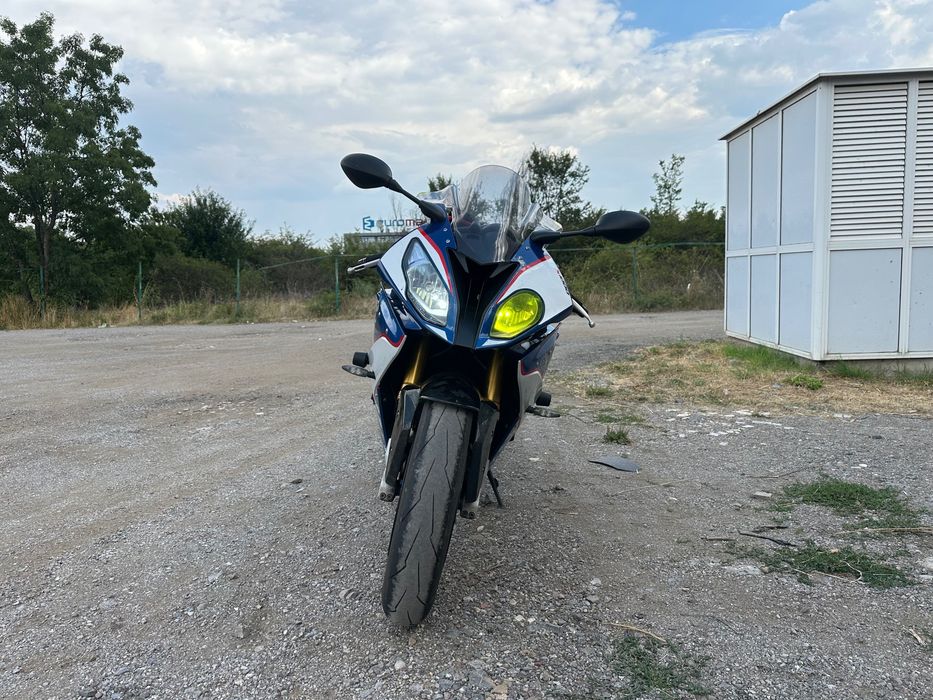 Продавам BMW S1000RR