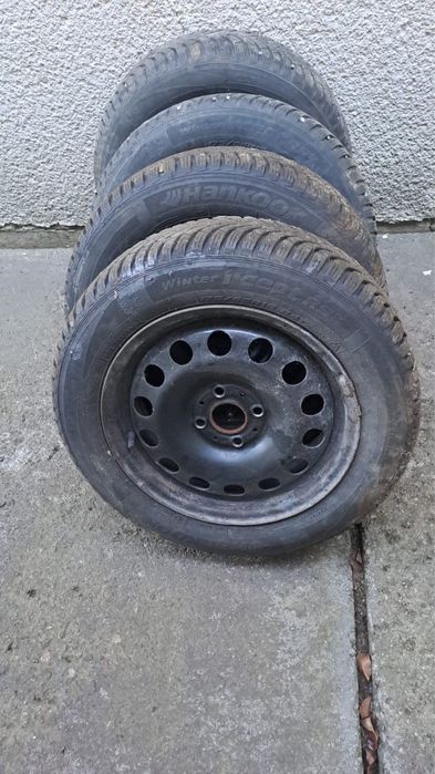 Jante + cauciucuri de iarna 175/65 R15