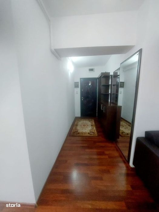 Inchiriere apartament 3 camere, zona Calea Bucuresti - Targoviste