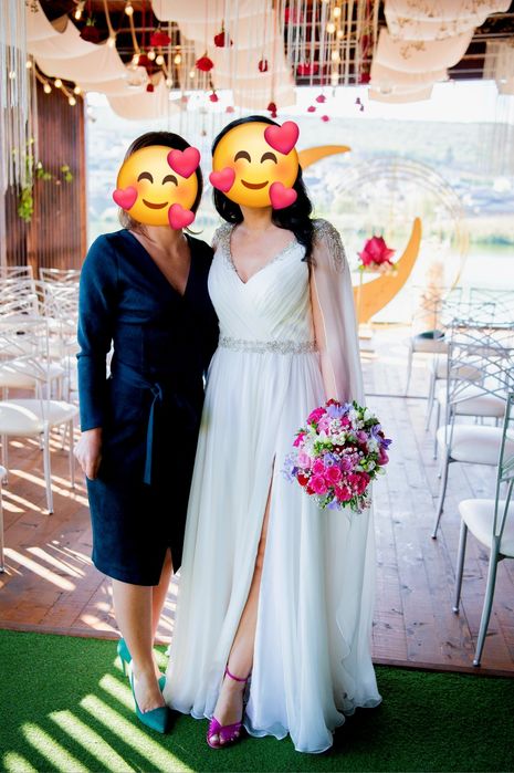 Vand rochie de mireasa La Mode Toujours