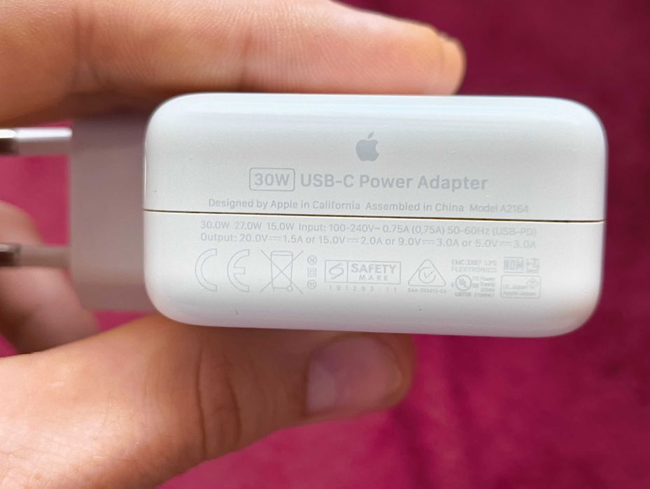 MacBook Air M1 2020 + Magic mouse gen. 2