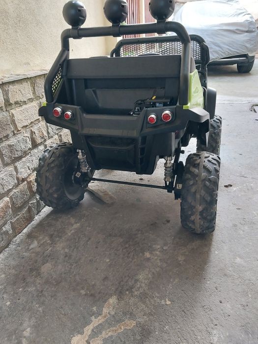 Акумулаторен джип