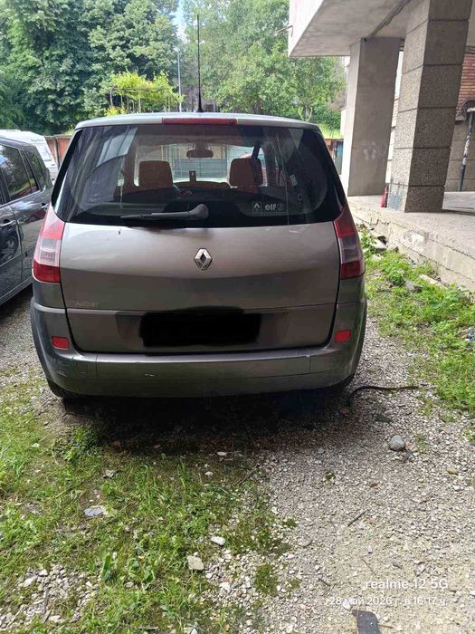 Продавам Renault Megan Scenic