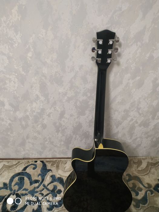 Gitara klassik lauthent
