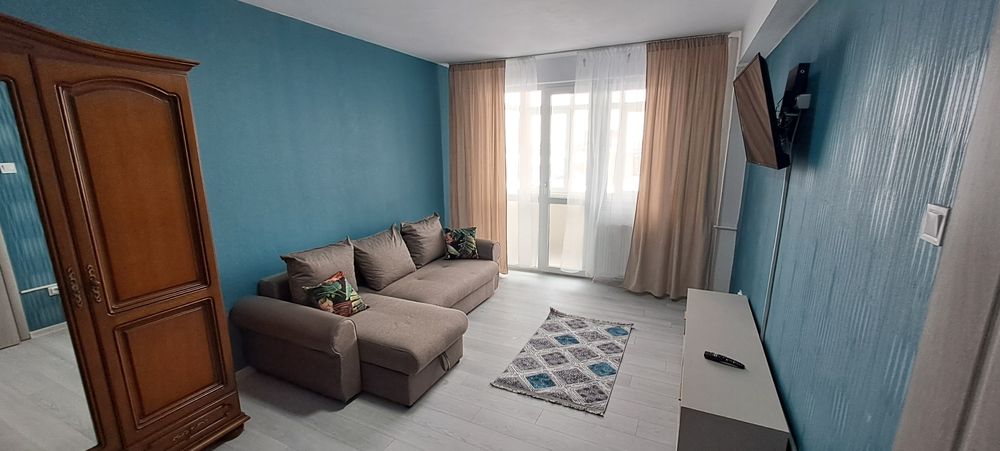 garsoniera de inchiriat ultracentral 1500 lei/luna