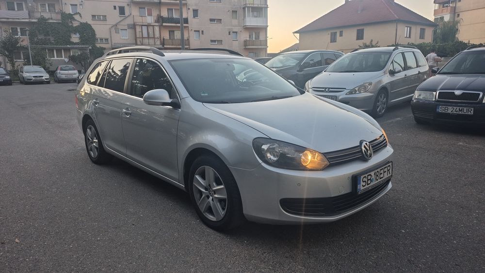 VOLKSWAGEN Golf 2010 — imagine 2
