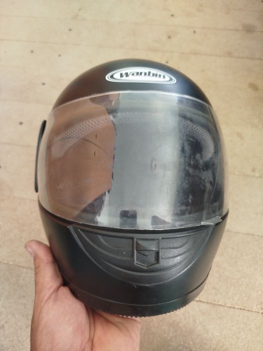 Каска срочно дёшево